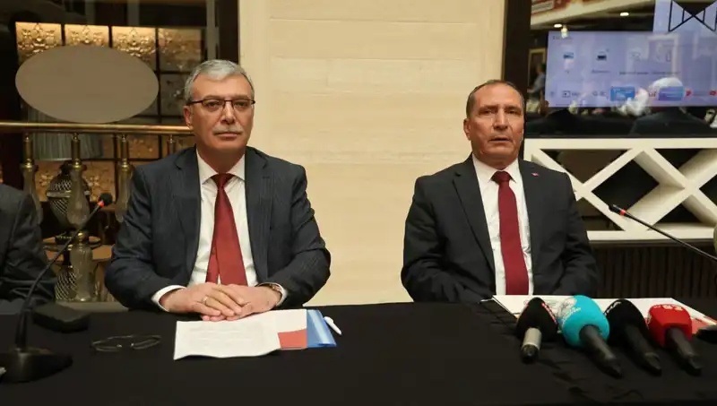 Konya'da Yeniden Refah Partisi'nden İki Belediye Başkanı İstifa Etti: Siyasi Sarsıntı Mi?