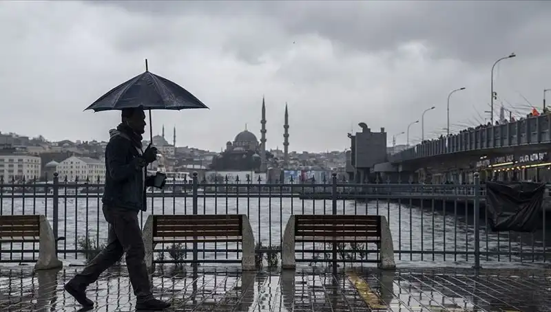 İstanbul'da Bahar Havası Bitti, Kışın Soğuk Yüzü Geri Geliyor