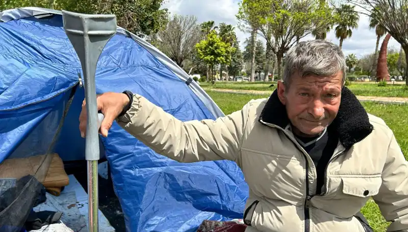 İş Kazası Sonrası Çadırda Hayat Savaşına Devam Eden Adamın Hikayesi