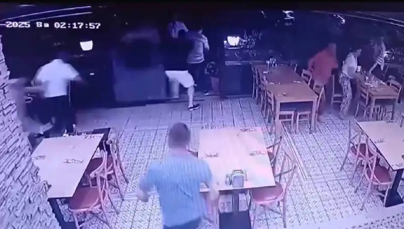 Deprem Anında Güvenlik Kemanız: Hayatta Kalmanın Yolları