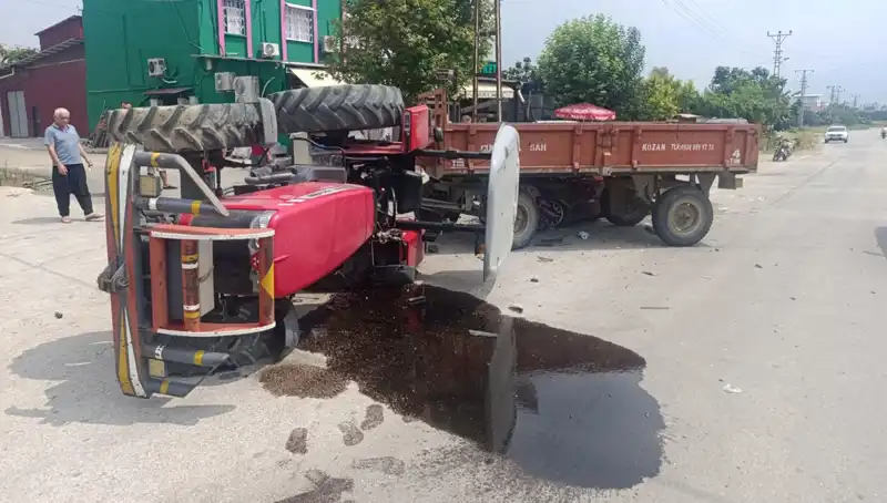 Traktör ile Otomobil Çarpıştı: Üzücü Kaza İki Yaralıyla Sonuçlandı