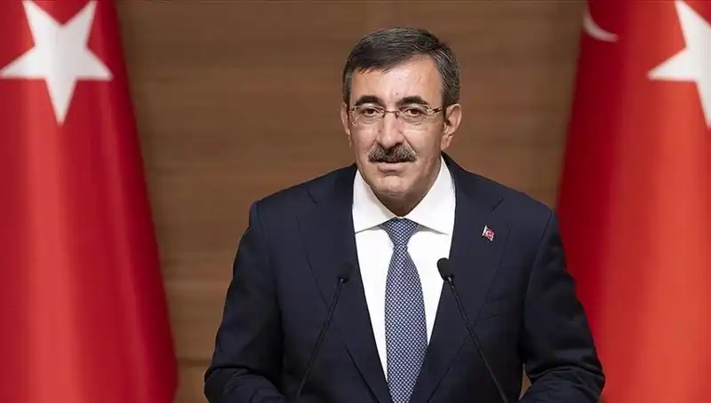 Cumhurbaşkanı Yardımcısı Yılmaz'dan Avrupa'ya Sert Mesaj: Anti-Semitizme Dikkat Çekti