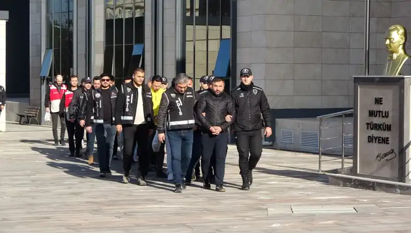 Balyozlu Kavga: Şüpheliler Neden Serbest Bırakıldı?