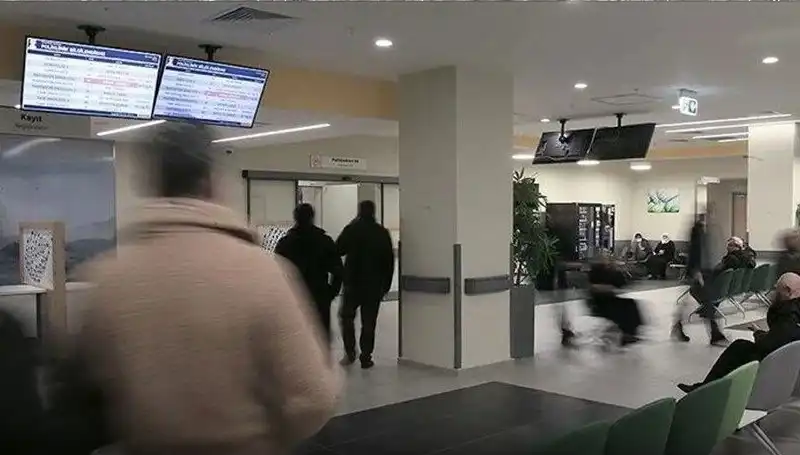MHRS'de Randevu Bekleyenlerin Sayısında Tarihi Düşüş Gerçekleşti