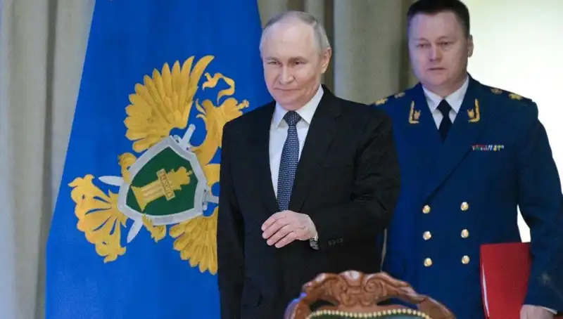 Putin'den Şoke Eden Açıklama: "Ya Rus Olun, Ya Ülkeyi Terk Edin!"