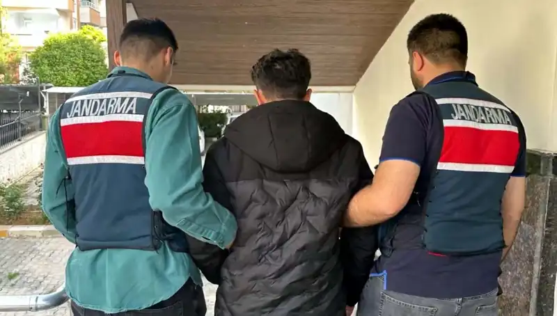 Türkiye'de 4 İlde Flaş Dolandırıcılık Operasyonu: 35 Gözaltı ve Tutuklama!