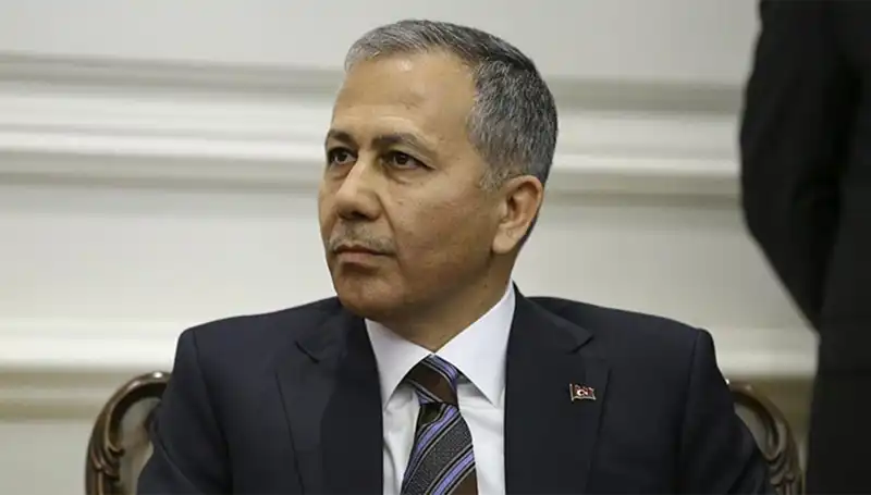 ** Trafik Cezaları Yönetmeliğinde Devrim: Bakan Yerlikaya'dan Önemli Açıklama**