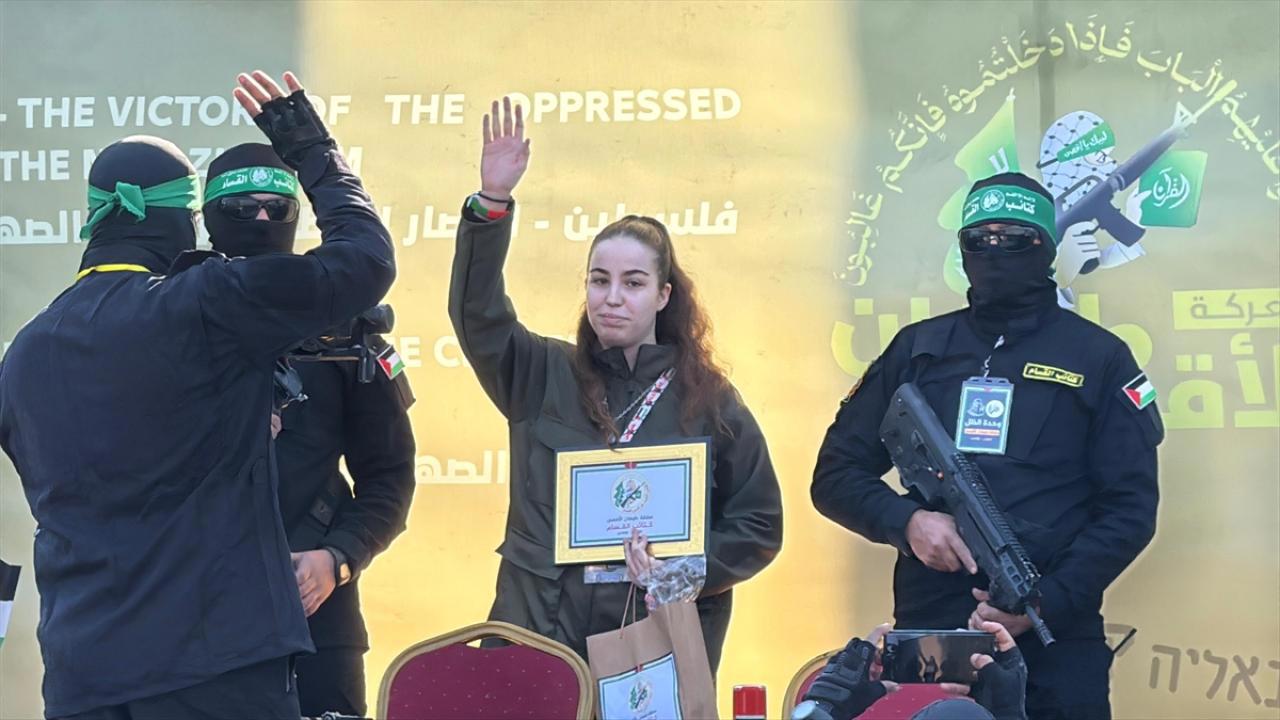 Hamas İsrail ile Esir Takası Başladı