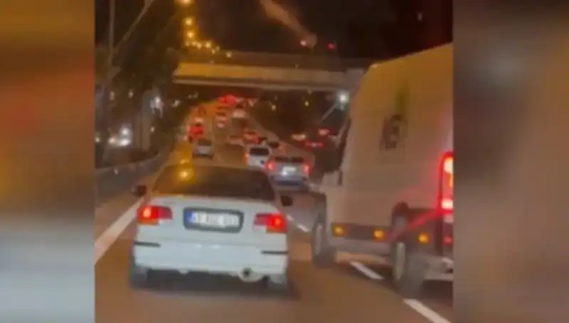 Tuzla'da Makas Terörü Sonrası Flaş Gelişme: Sürücü Tutuklandı!
